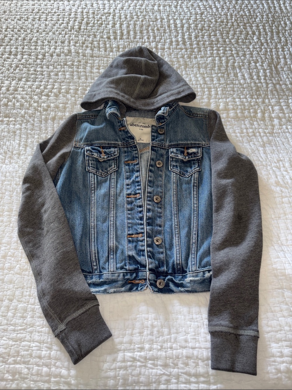 Abercrombie & Fitch Kids Unisex Blue Denim Jacket Gray Hooded Sleeves XL EUC